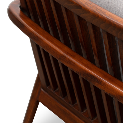 Dark Teak_Studio Alloy Laurel Oak