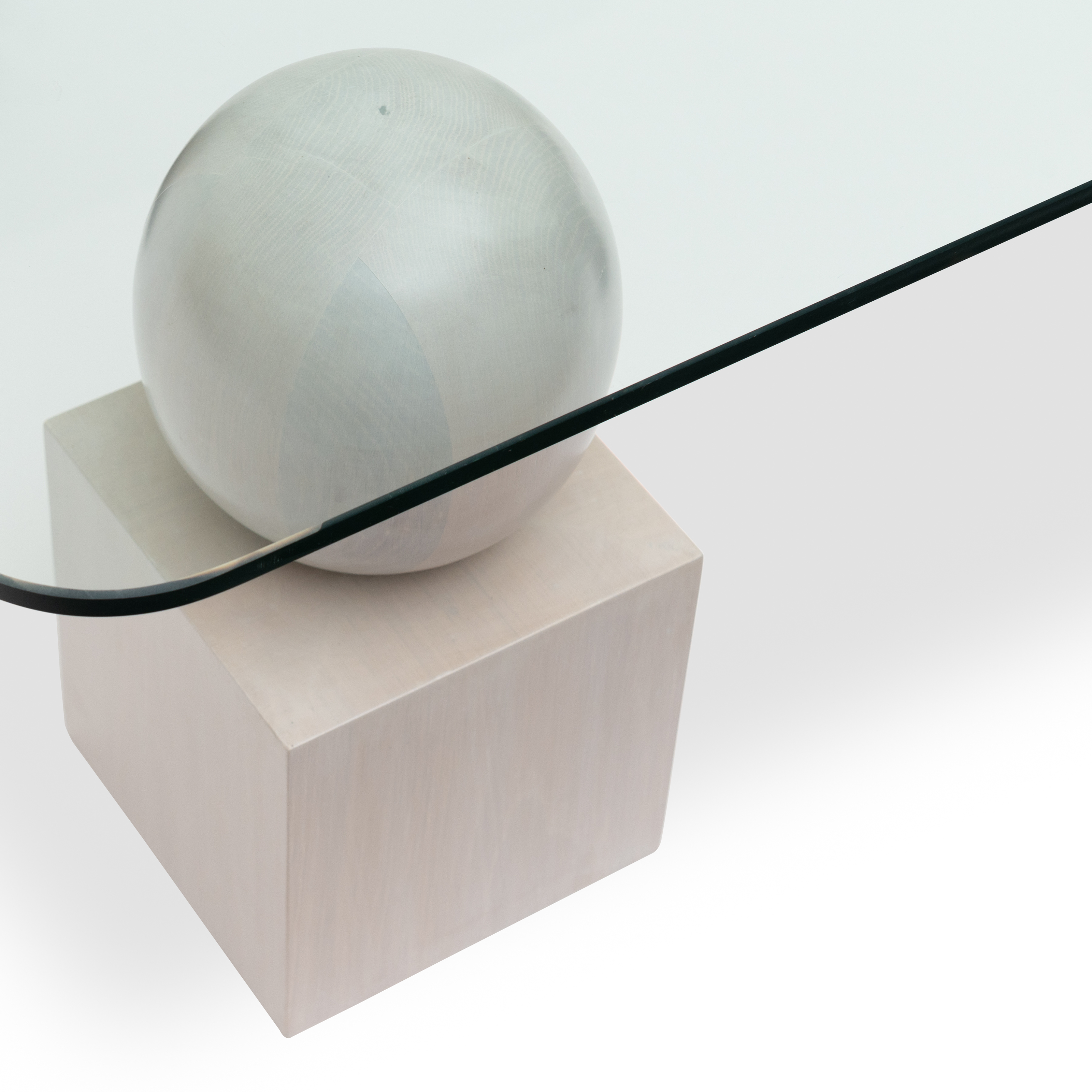 Black Oak_Powder White